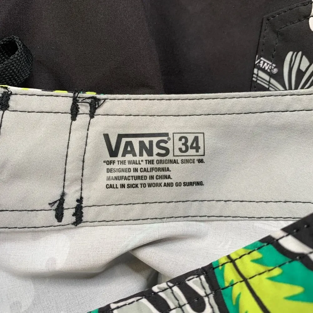Vans Boardshorts Mens 34 Black Tropical Floral Checkerboard Beach Swim Surfing